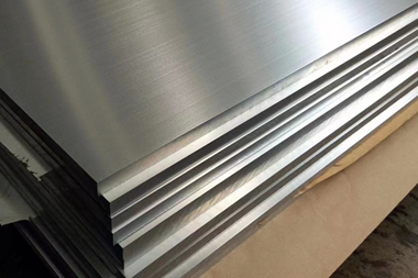 铝型材碱砂/铝板生产厂家徐州奕源国际铝业-铝型材的分类！